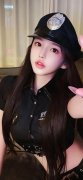 男生把小鸟插正在女生的桃子里V
